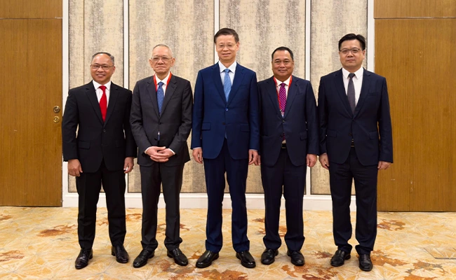 TNB and China Jiangsu International Sign Strategic Cooperation Agreement to Advance Kuching Low-Carbon Hub