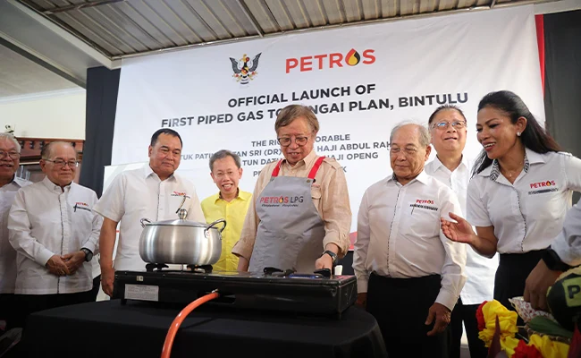 TNB Delivers First Piped Natural Gas to Sungai Plan, Bintulu